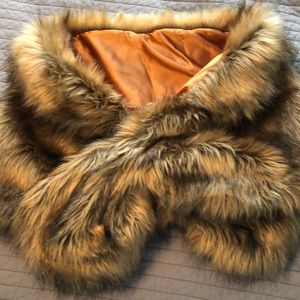 Fake fur shawl
